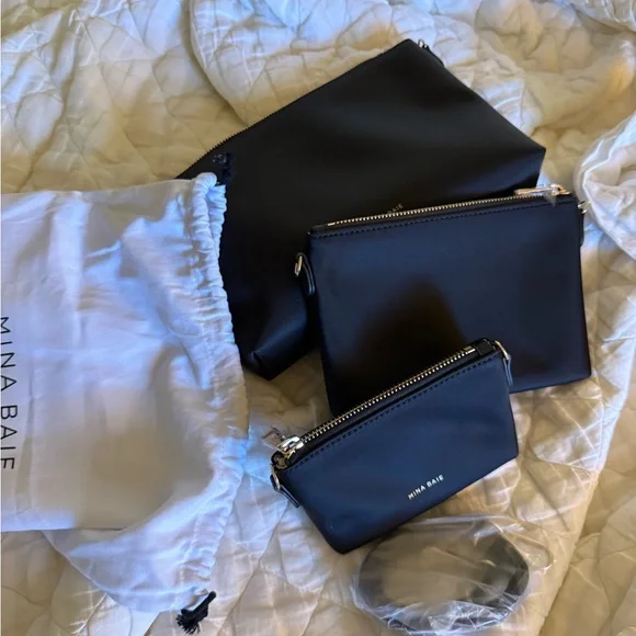 NEW Mina Baie Nylon Pouch Set (black & gold) - Picture 2 of 2